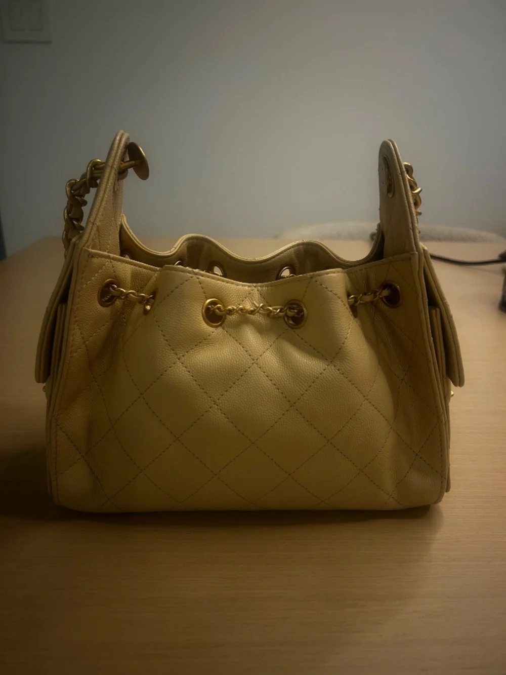 Chanel 25 Mini Hobo Bag beige grained calfskin w/gold hardware - Worn Once!